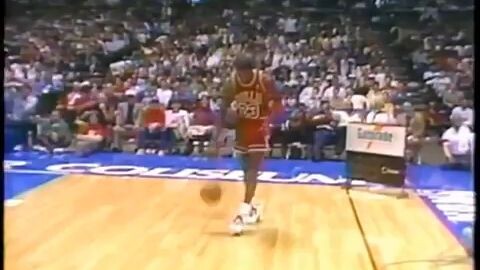 Michael jordan free throw line dunk🔥