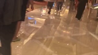 積德雖無人見，行善自有天知。人為善，福雖未至，禍已遠離；人為惡，禍雖未至，福已遠離；行善之人，如春園之草，不見其長，日有所增。做惡之人，如磨刀之石，不見其損，日有所虧。福禍無門總在心。
