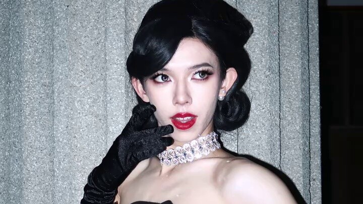 هل طلب مني أحدهم أن أرتدي فستانًا أسودًا عتيقًا وأذهب إلى جامعة قوانغشي؟