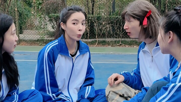 วัยเยาว์คือสายตาที่คอยเหลือบมองไปรอบๆ แต่ก็ยังมุ่งมั่นชัดเจน และเป็นความกล้าหาญอันเร่าร้อนแบบเด็กม.ต