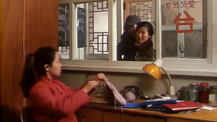 แม่ พอหนูโตขึ้น หนูก็จะเป็นไม้เท้าให้แม่นะ!