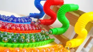 Children's classic marble toys, rainbow plastic pipe wooden track assembly game, super decompression
