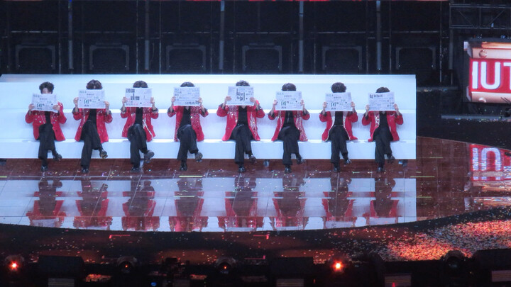 ทีเอฟรุ่นที่สี่ · หุบปากแล้วเต้นเลย