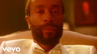 Bobby McFerrin - Don't Worry Be Happy (Official Music Video)