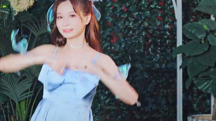 I don't want to be hooked~ But she said she loves me "Love You" 100% sweet cover