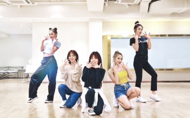 【ريد فيلفيت】 الإصدار الرسمي لغرفة التدريب لأغنية «Umpah Umpah»!