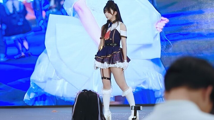 Penampilan Tamu Hysteric Bullet (Versi Belakang Kepala Penggemar) di Pameran Komik SPAN JOY Wuxi 202
