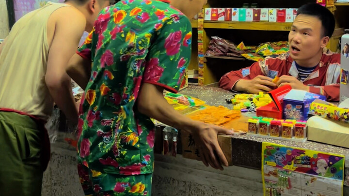 Anh Béo lục tung cả chuồng gà nhà trưởng thôn mà vẫn không tìm thấy Lẫm Câm.