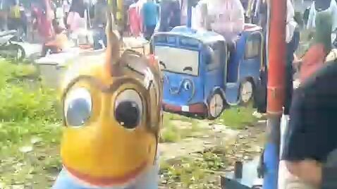 Zaskia naik odong2 #yedisuryadarma