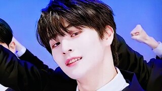 新男团选秀【少年Fantasy】主题曲《FANTASY》西装舞蹈版公开！