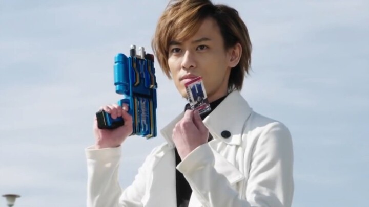 Kamen Rider Diend Mrs. Kaito's full form transformation collection I'm here to take away the treasur
