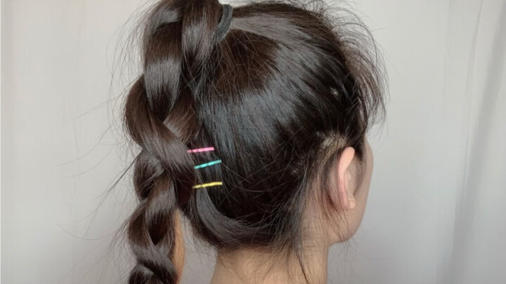 Kiểu tóc hôm nay | Trời nóng buộc một kiểu đuôi ngựa cao không dính cổ