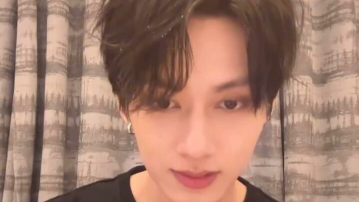 [ซับจีน] จุน: พาเม้งโฮไปกินหม้อไฟที่ปักกิ่งแล้วมาอวดสมาชิกให้อิจฉาเลย น่าอิจฉาไหมล่ะ?