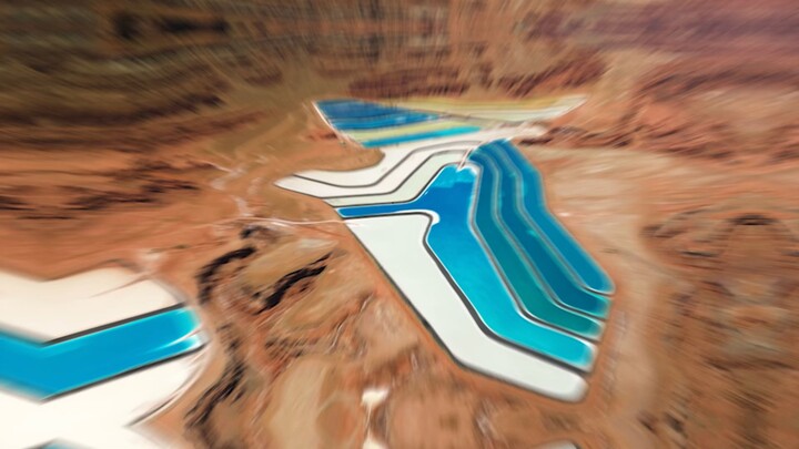 The Secret Behind Giant Blue Pool in Utah's Desert
