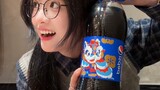 Tắt tiếng thế giới và lắng nghe tiếng hét của Coke