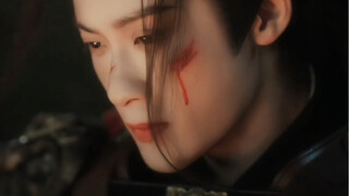 He held the broken ape mirror tightly with tears in his eyes: "I am too late..."