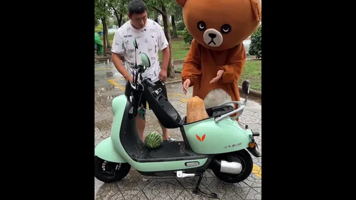 ทั้งตัวมีแค่ 2000 เลยสาน 3000 กับใครไม่ได้