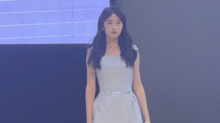 จุดแรกสำหรับการร้องเพลงในมหาวิทยาลัยตลอดไป! -