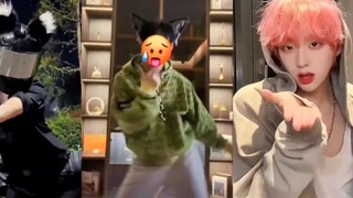 盘点爆火全网的甜弟“摇舞”一出场氛围感直接拉满，BGM一响，全网摇子上线＃舞蹈盘点二创