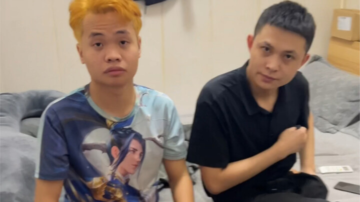 Chinese server Mozi farms Chinese server jungler.