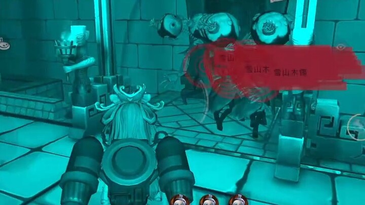 30 دمية جبلية تهاجم غرفة دراغون بول