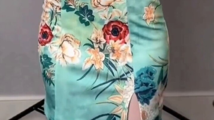 ♥ يا رفاق ♥♥ جمال فستان شيونغسام قادم♥ التاسع عذراً لم أستطع كبح ضحكتي O(∩_∩)O