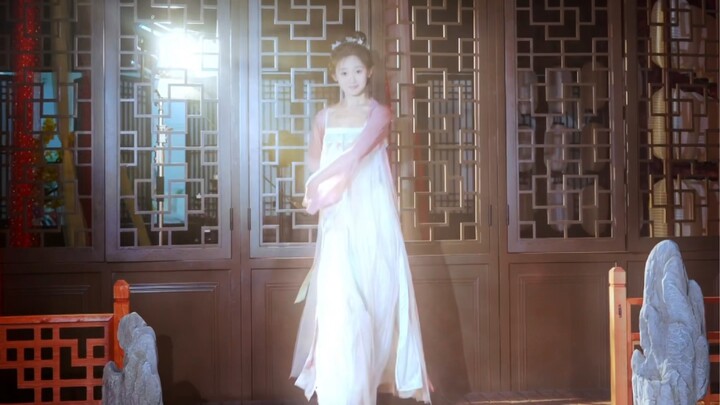 Không dám ra đường, sợ bị bắt cóc về làm nha hoàn cho bà chủ trại cướp.