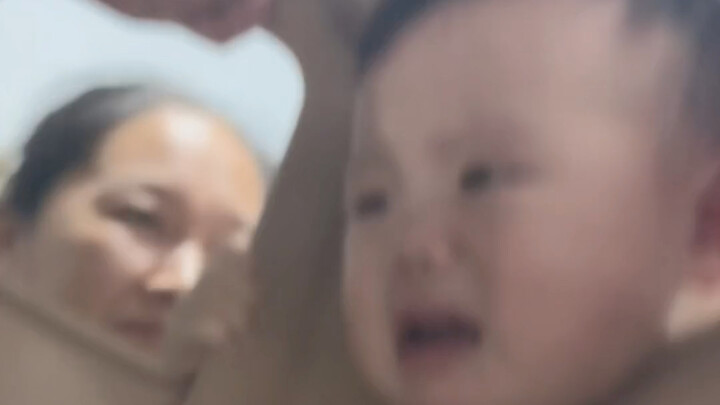 One second I’m worried, the next… I just couldn’t hold it in 🥹 #DefiantLittleHumanCubs #FunnyFamily 