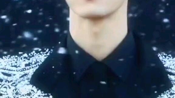 kmukha m c YML Guo jun chen #hustisya pra kai YML at QRL AND protect this young guy pls lord😭😭😭🙏