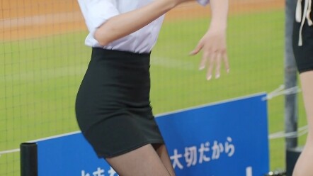 Taiwan Province Rakuten Girls’ Gelin Mid-Game Dance: Dressing Up as Office Ladies to Perform an Idol