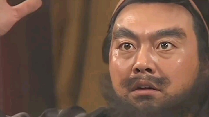 To be the eldest brother of these two, you need to have some strength. Guan Yu and Zhang Fei's eyes 