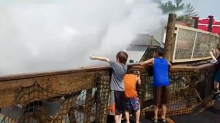 รวมฉากหกล้ม อันตรายนะ น่ากลัว น่าสงสาร เอาจูบๆ เหม็นมาก ฮาทุกฉาก ขำไม่ไหว！#Funny
