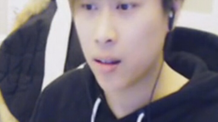 [Wuwukai] Kai Ge menyanyikan "Ayam Kamu Terlalu Lemah"