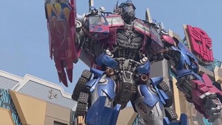 มาพร้อมกับฉันเพื่อสัมผัสประสบการณ์ Transformers Base ที่ Universal Studios Beijing อย่างรวดเร็ว!
