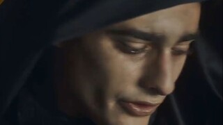 هل رأيتم هذه النسخة من فولدمورت؟ كان فولدمورت وسيمًا جدًا في صغره، لكن من المؤسف أنه أصبح مسكونًا با