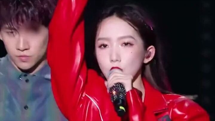 Banyak skandal muncul, Meng Meiqi pada usia 14 tahun syuting foto berunsur dewasa, topik hangatnya b