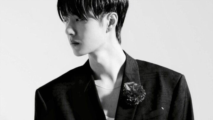 Before he became famous, everyone jokingly called him a magazine model—his sense of style is so impe