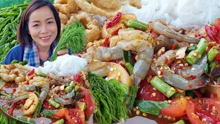 ตำกุ้งสดแซ่บนัวกลางทุ่งนา ลมเย็นๆ