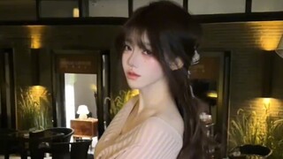 Warna merah muda kesukaanmu