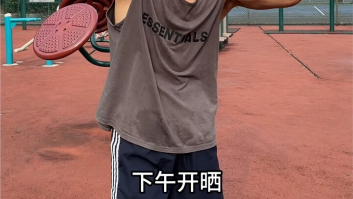 Kalau kamu sudah lelah, beristirahatlah. Aku sudah latihan untukmu, sekaligus juga melatih diriku se