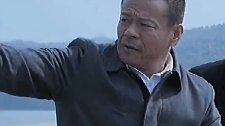 Can the hardworking, no-nonsense director Yi Xuexi really never climb the corporate ladder?