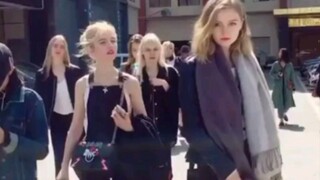 "الأناقة... لا تتقادم أبداً"