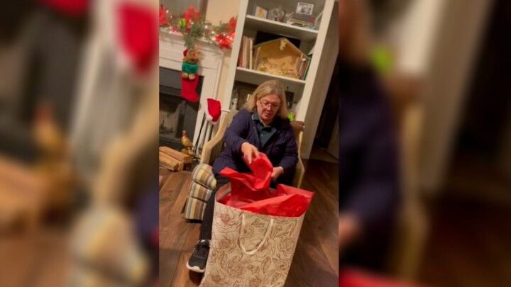 Hadiah Natal ini pasti nggak ada yang nggak suka, kan?