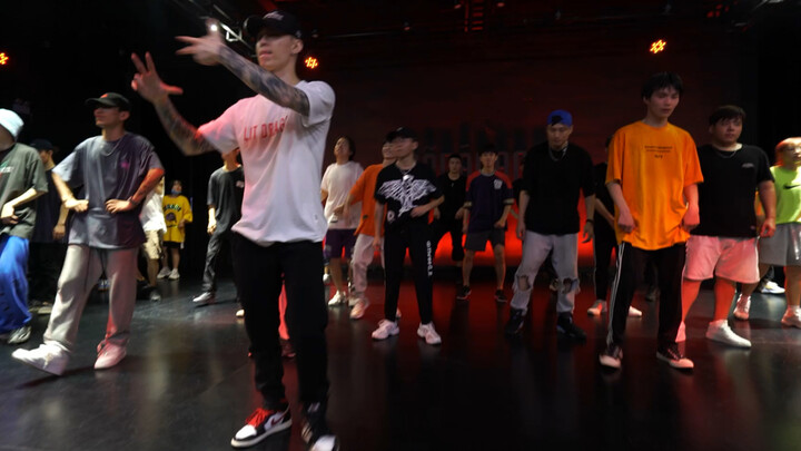 【Trix Hangzhou Training Camp】Lian Dance Clip by Zhang Yixing