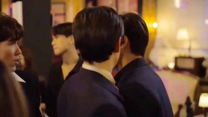 กฎแห่งแรงดึงดูดของ jamfilm