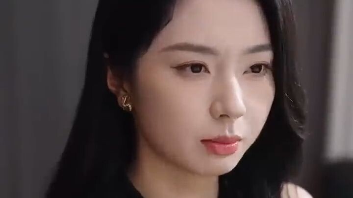 Masuk dunia penuh rasa sakit... dan di sanalah hidup baruku dimulai...(YT)