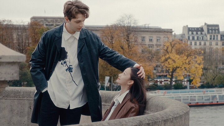 “Tình yêu giữa mùa thu Paris”