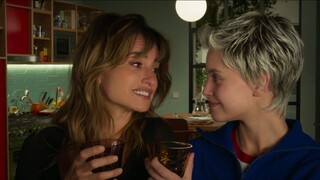 [MAD]Momen Manis Penélope Cruz & Milena Smit di <Parallel Mothers>