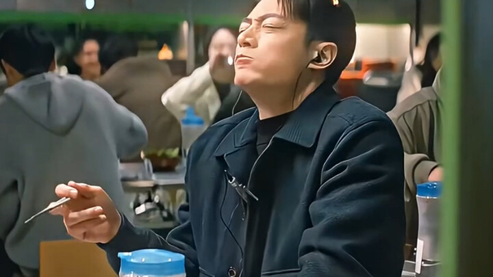 Lelah seharian, malamnya makan barbeku sendirian itu enak banget!