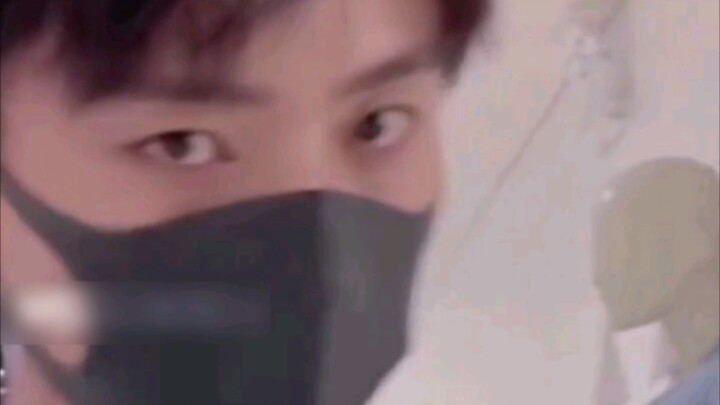 【شين يويه ووانغ جينغشوان】الصبر ينفد تدريجيًا لدى يويه: “إنها ما زالت في الـ13 فقط”! علاقة ياويان ويو